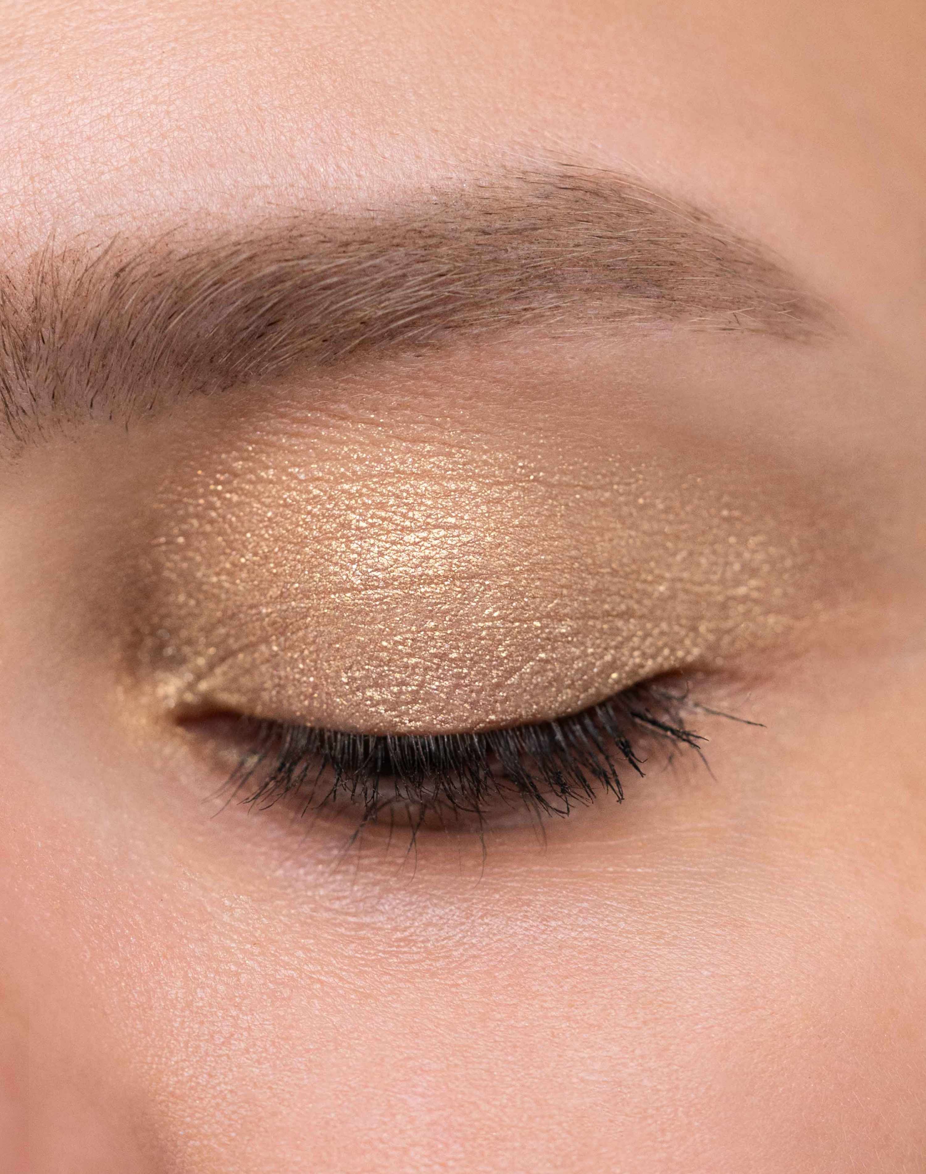 Eyeshadow Tower - Image 14