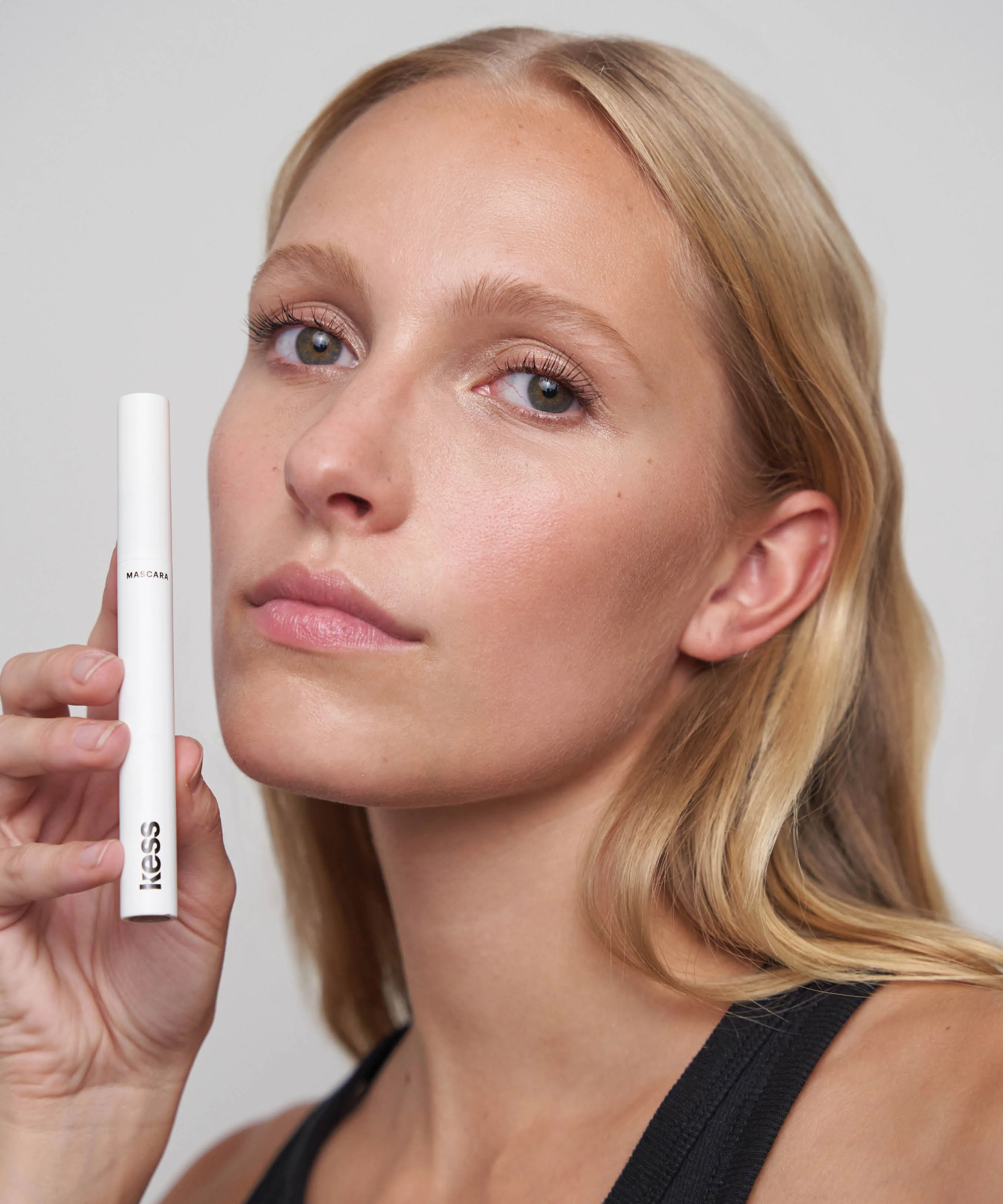 Lengthening Day Mascara - Image 5