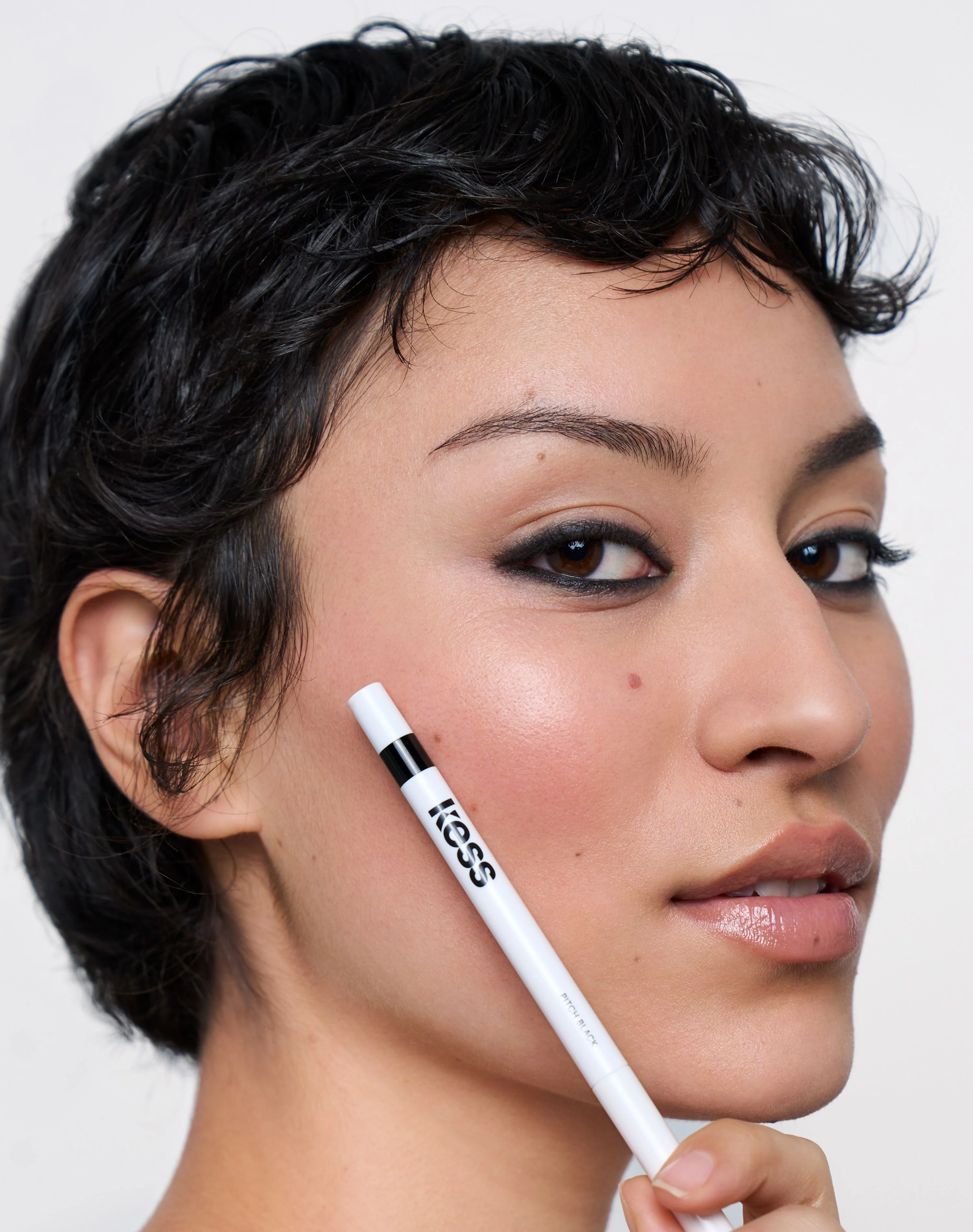One Swipe Kajal Liner - Image 7