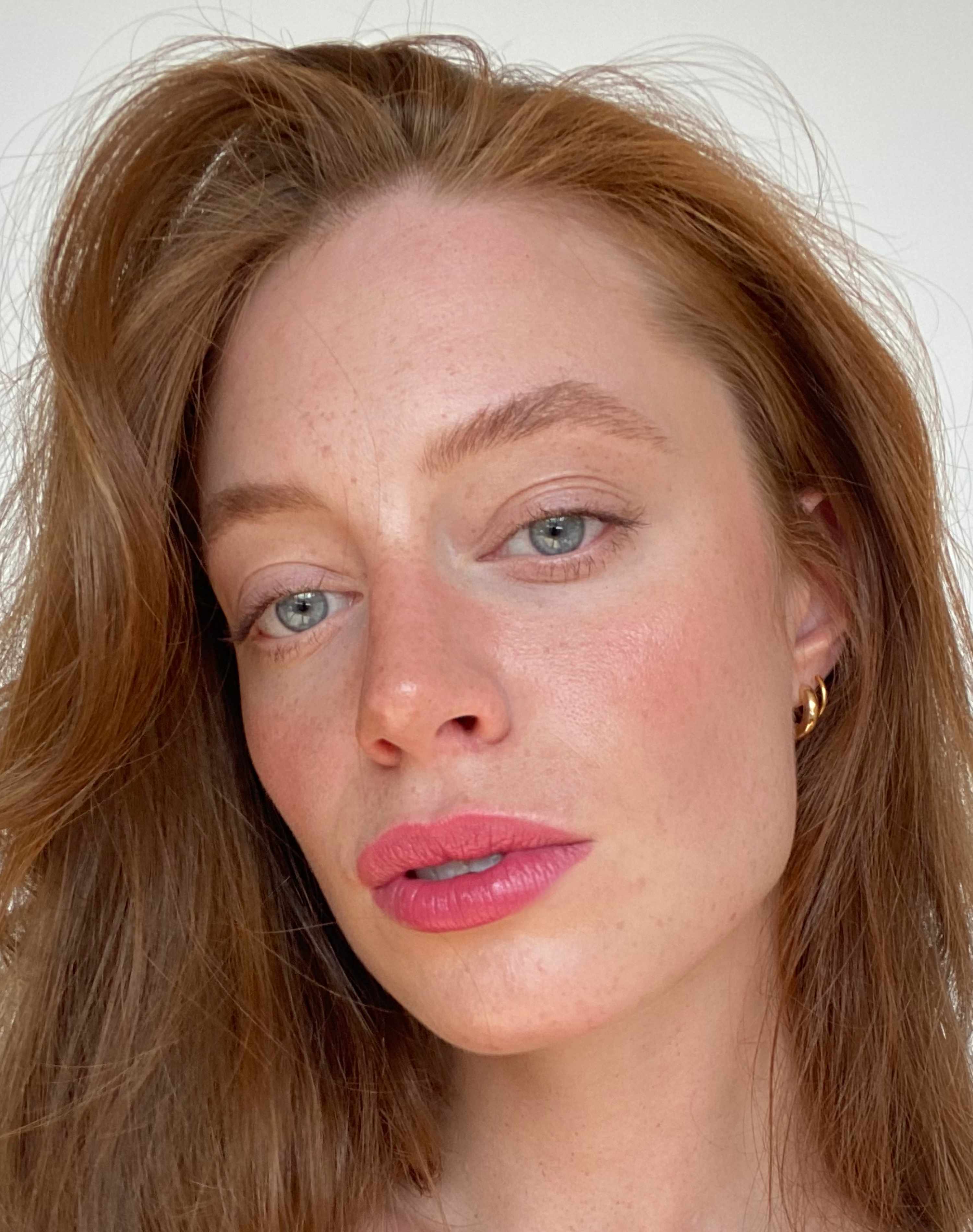 Lipstick - Image 13
