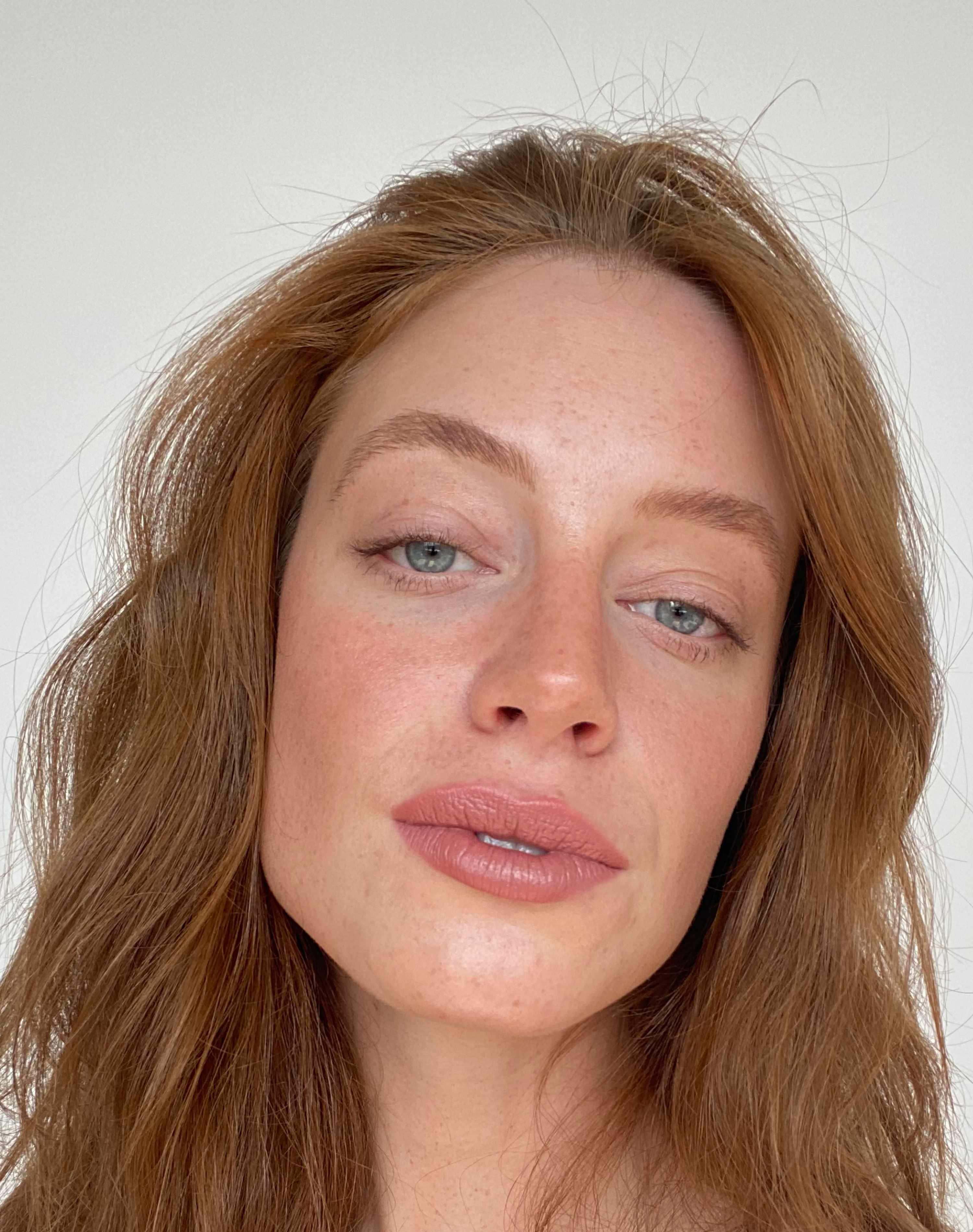 Lipstick - Image 11